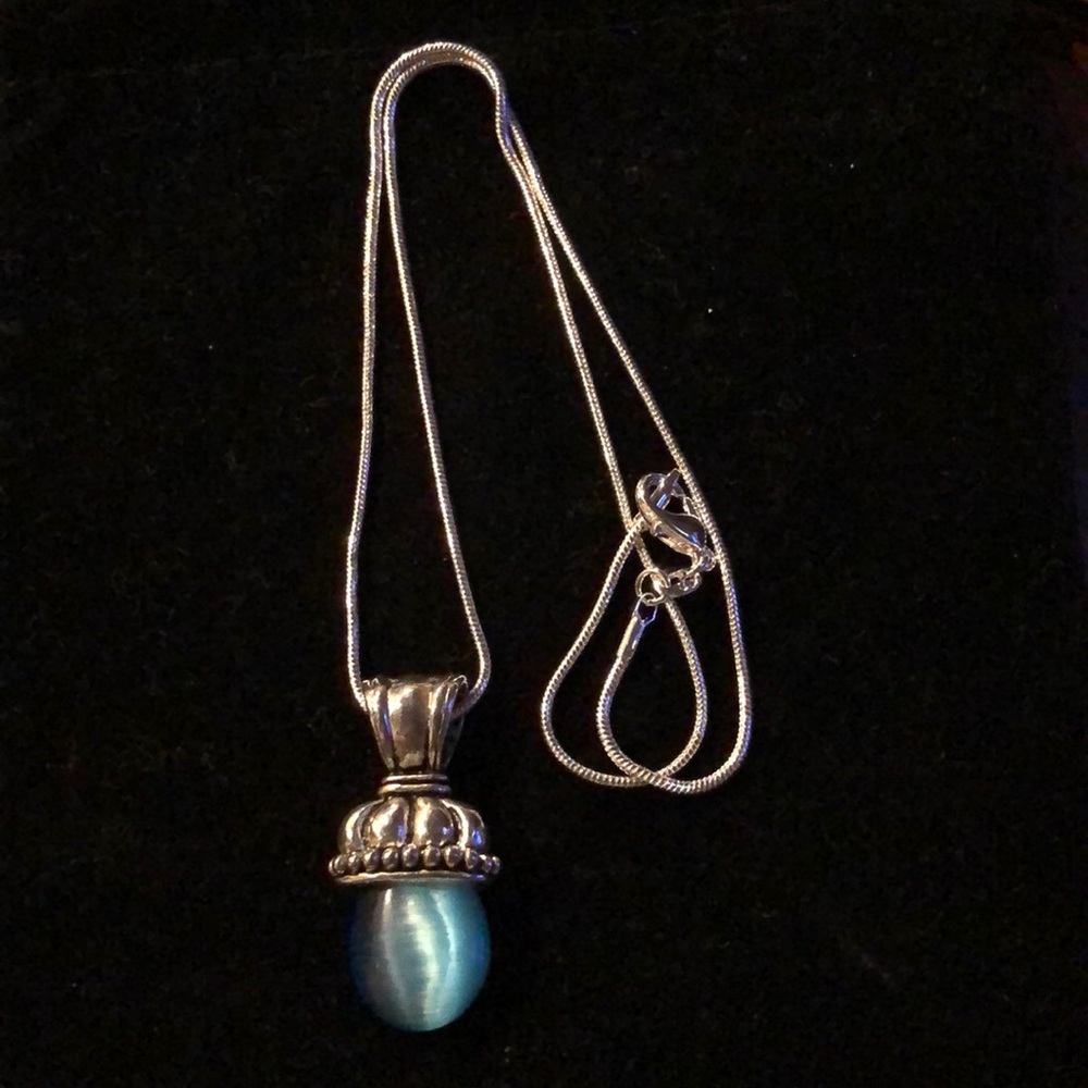 Silver Tone Fashion Necklace 18”